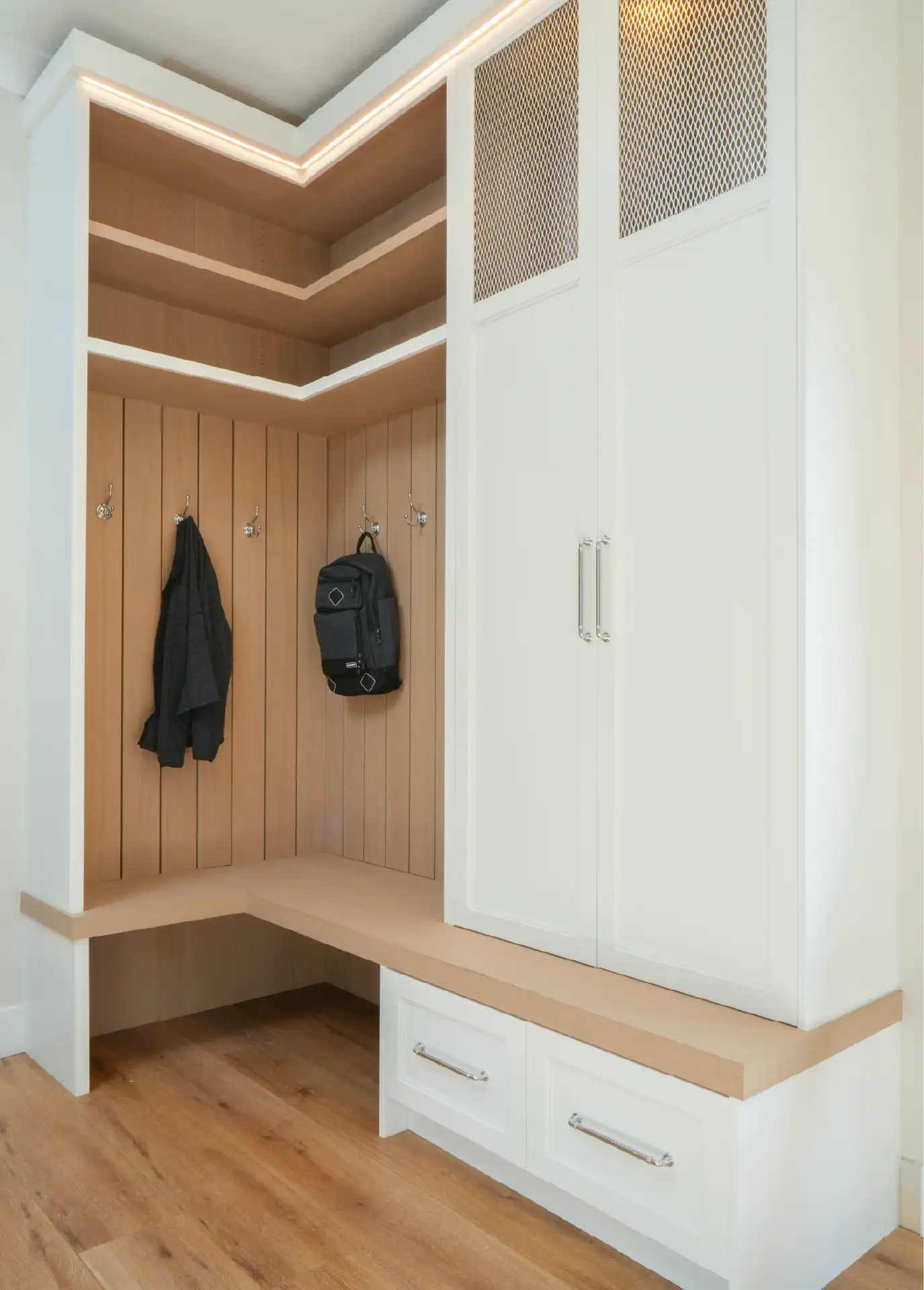 The closet butler tuscany mudroom collection showroom diplay.